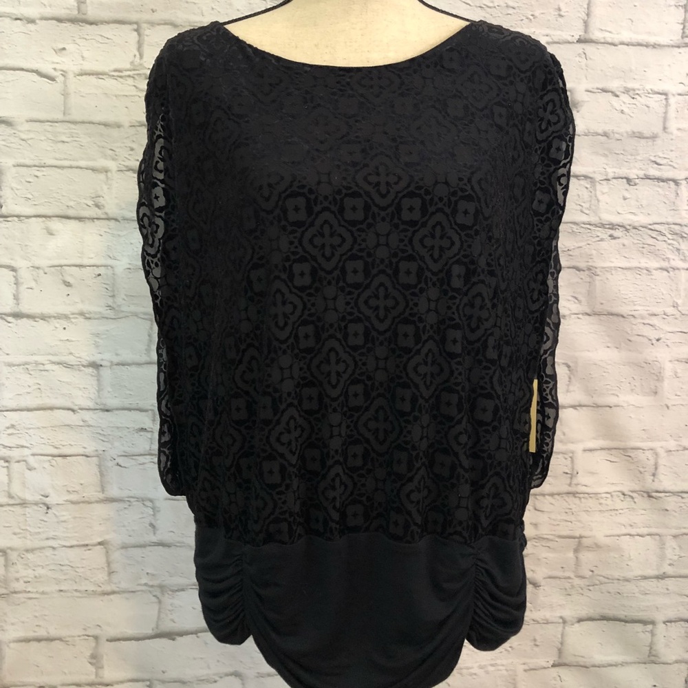 Liberty Lane 2xl NWT black top velvet